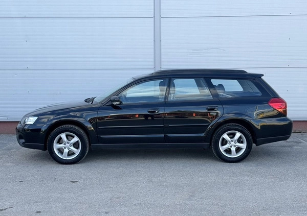 Subaru Outback cena 33500 przebieg: 256580, rok produkcji 2007 z Starachowice małe 529